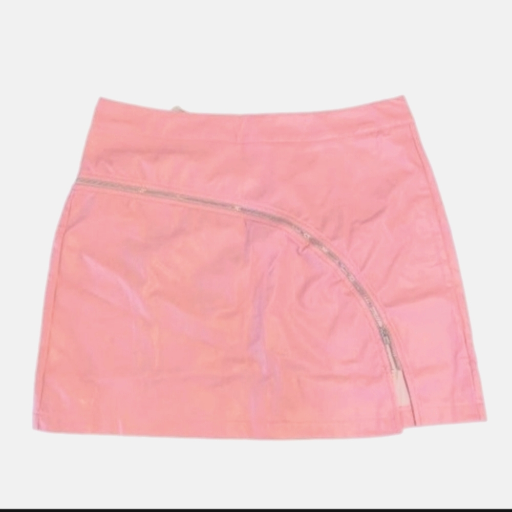 NWT Fashion Nova Women's Light Pink Leather Skirt, 1X - Picture 3 of 5